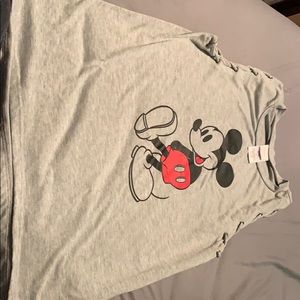 Woman’s Mickey tank like new